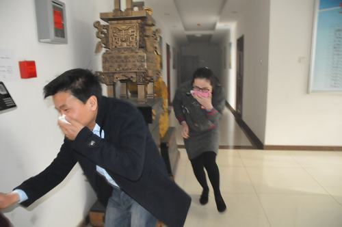 洗選煤運營公司舉辦消防逃生應(yīng)急演練