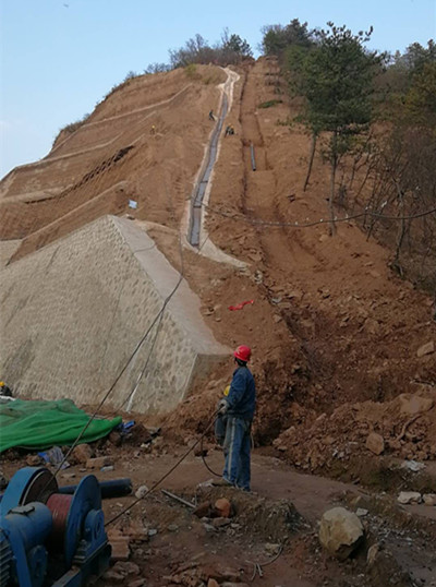 機(jī)電安裝公司冶坪項(xiàng)目部落實(shí)安全專題會有速度力度