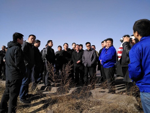 榆林市榆陽區(qū)副區(qū)長王新剛蒞臨路橋分公司靖神鐵路項(xiàng)目檢查指導(dǎo)