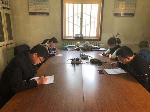  銅煤公司組織開展學(xué)習(xí)貫徹建設(shè)集團(tuán)管理制度及上級重要會(huì)議精神書面答題活動(dòng)