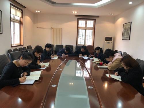 銅煤公司掀起學(xué)習(xí)財(cái)務(wù)知識的熱潮