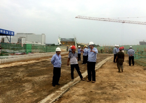 大秦置業(yè)公司積極迎接清源小區(qū)項目準(zhǔn)業(yè)主參觀考察