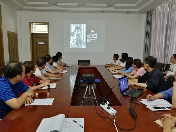 礦建三公司深入推進反腐倡廉宣傳教育月活動