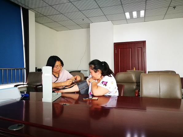 陜煤建設(shè)設(shè)計(jì)研究院開展“服務(wù)員工、健康行動(dòng)”活動(dòng)