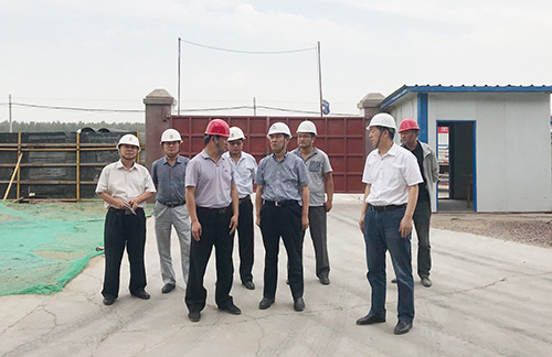 侯本英深入小保當(dāng)工地調(diào)研檢查企業(yè)文化建設(shè)情況