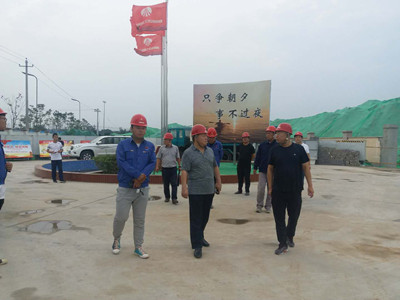 公司領(lǐng)導(dǎo)寧興剛赴咸陽(yáng)分公司施工一線檢查指導(dǎo)工作