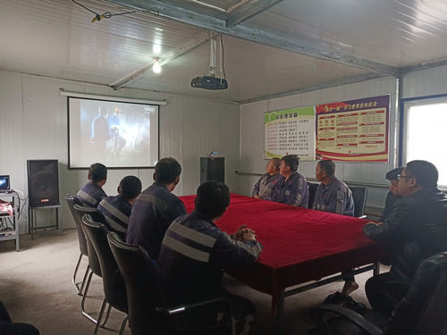 陜煤建設(shè)洗選煤運(yùn)營公司：開展安全警示伴我行活動