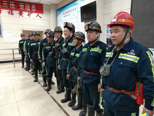 春節(jié)，堅(jiān)守是最美“敬業(yè)福”