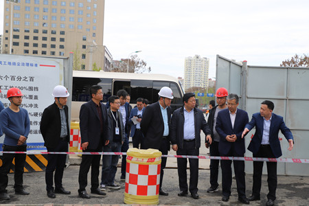 漢中市市長方紅衛(wèi)來陜煤建設漢中入城快速干道金華路項目調研