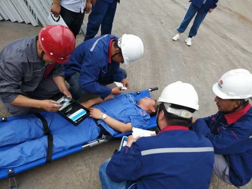 陜煤建設(shè)韓城分公司各基層單位積極開展高空墜落事故應(yīng)急救援演練活動