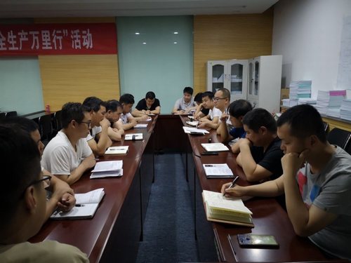 陜煤建設掘進公司：勇奪紅柳林礦“涉危”安全整治活動桂冠