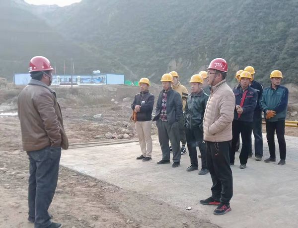 陜煤建設(shè)天工公司安裝三部多措并舉助力“百日安全”活動(dòng)