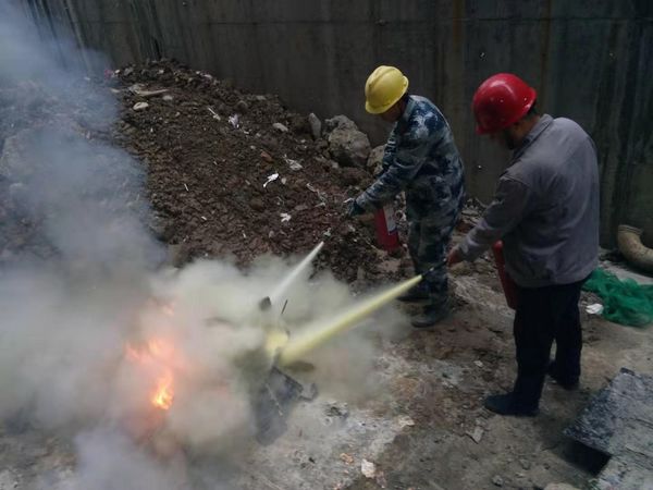 陜煤建設(shè)天工公司施工現(xiàn)場消防演練助力全年安全生產(chǎn)目標(biāo)實現(xiàn)