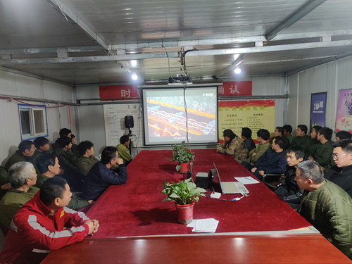 陜煤建設(shè)機電安裝公司曹家灘項目部多舉措確?！傲汶[患”