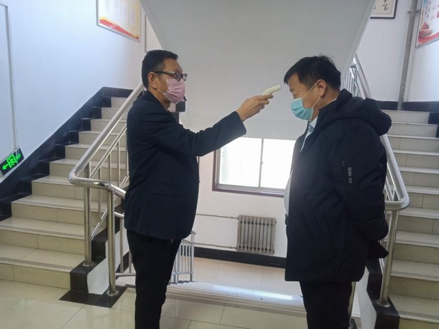 陜煤建設(shè)銅川分公司應(yīng)對新型冠狀病毒兩手抓兩手硬