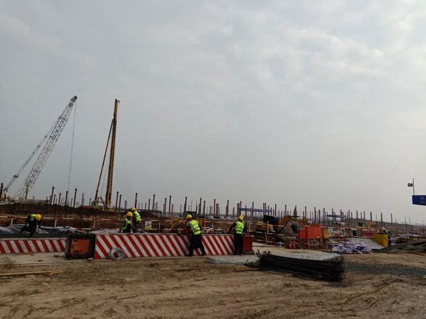 陜煤建設(shè)渭南分公司南京金龍項目部逆境搏擊顯擔(dān)當(dāng)