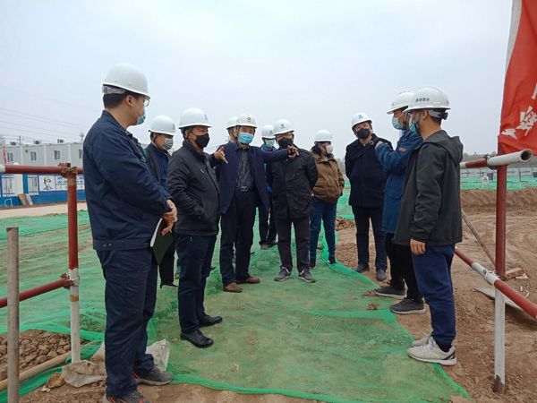 中央儲備糧新建項目領導小組組長、指揮部指揮長、副總經理王錄印蒞臨天工公司中儲糧項目檢查指導工作