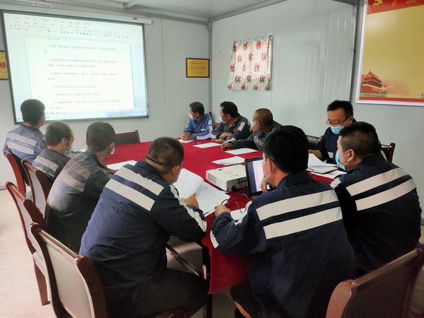 陜煤建設洗選煤運營公司安裝第二項目部：時刻繃緊安全生產(chǎn)弦