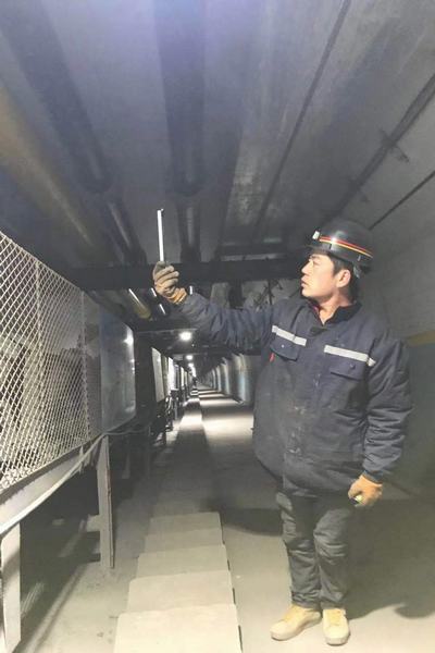 陜煤建設(shè)礦建二公司車(chē)村項(xiàng)目部主副井供暖系統(tǒng)形成