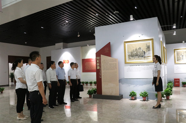 陜煤建設(shè)澄合分公司機關(guān)黨支部紅色尋訪過主題黨日