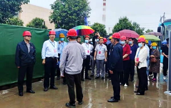 渭南市華州區(qū)政協(xié)主席王強(qiáng)國一行深入陜煤建設(shè)渭南分公司華縣站神渭管道輸煤項(xiàng)目調(diào)研指導(dǎo)工作