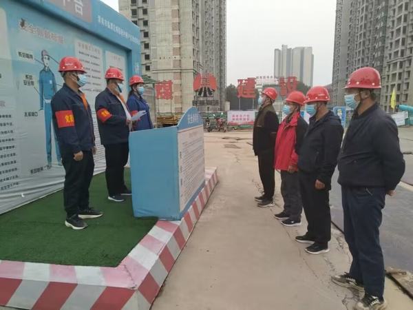 陜煤建設(shè)澄合分公司第八項(xiàng)目部黨員深入現(xiàn)場“亮身份做表率”