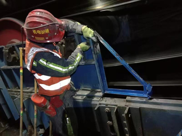 陜煤建設機電安裝公司順利完成沙梁礦安裝工程并運轉(zhuǎn)