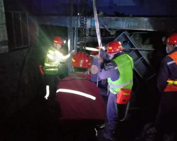 陜煤建設(shè)韓城分公司精心打造“升級(jí)改造皮帶機(jī)”春節(jié)套餐