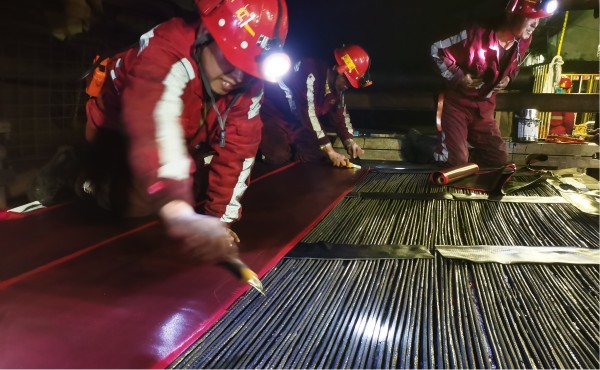 陜煤建設機電安裝公司曹家灘項目部30小時完成6項月度檢修任務