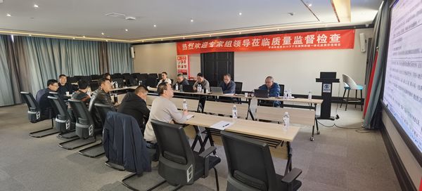 陜煤建設(shè)天工公司承建的青海西臺20萬千瓦源網(wǎng)荷儲能項目一期10萬千瓦光儲工程基礎(chǔ)驗收工作順利通過