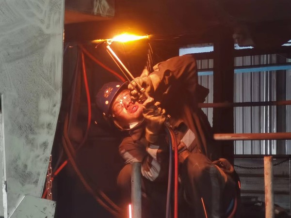 陜煤建設(shè)洗選煤運(yùn)營(yíng)公司紅柳林洗煤廠項(xiàng)目部： 高溫“烤”驗(yàn)“暑”你最美