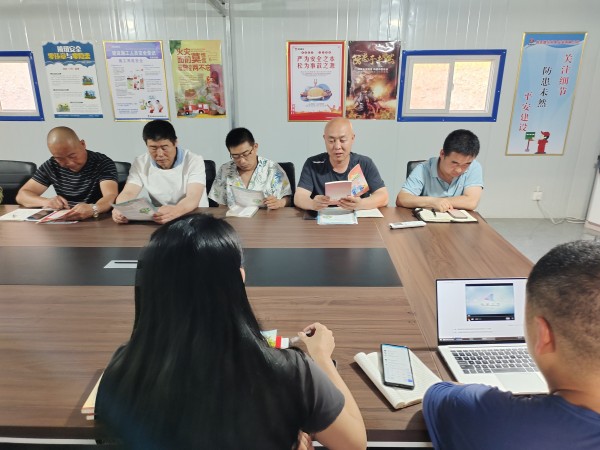 陜煤建設(shè)機(jī)電安裝公司涌鑫項(xiàng)目部：生態(tài)環(huán)保，行動起來！