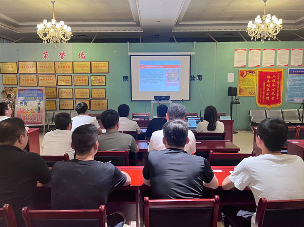 陜煤建設(shè)機電安裝公司檸條塔項目部：兩到位上緊“易燃易爆”安全發(fā)條