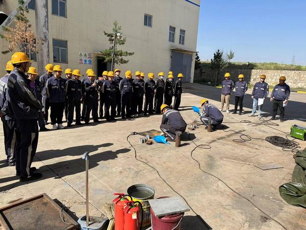 陜煤建設(shè)洗選煤運營公司神渭首端運營項目部：雙管齊下，打好素質(zhì)提升組合拳