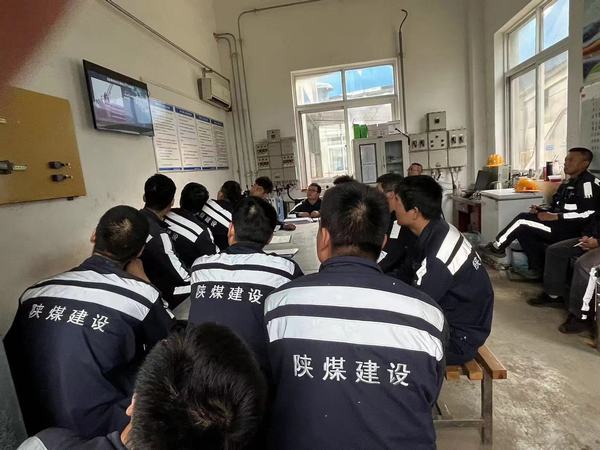 陜煤建設(shè)洗選煤運(yùn)營公司神渭蒲城運(yùn)營項目部: 以“汛”為令 聞“汛”而動 打好雨季“三防”主動仗