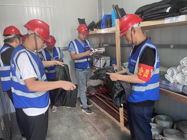 陜煤建設(shè)韓城分公司土建四項目部：未雨綢繆 打好雨季“三防”防御戰(zhàn)