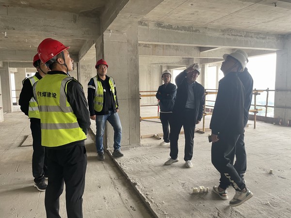 陜煤建設銅煤公司第二項目部與陜煤建設西北分公司加強精細化對標，共同提升項目管理水平