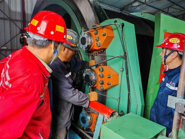 陜煤建設(shè)礦建三公司：提升管理效能，打造提升運(yùn)輸“安全線(xiàn)”