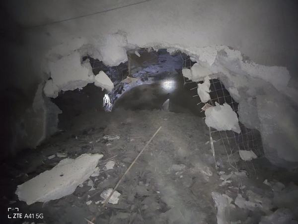 陜煤建設(shè)礦建二公司王峰項目部+25m水平南翼膠帶運輸大巷（I）段與永久避難硐室實現(xiàn)精準貫通