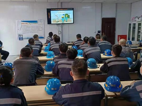 陜煤建設(shè)洗選煤運營公司紅柳林洗煤廠項目部：從預(yù)到防 護航百安