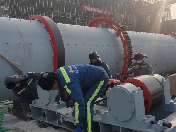 陜煤建設(shè)機(jī)電安裝公司涼水井項(xiàng)目部多措并舉穩(wěn)生產(chǎn)、抓安全、促發(fā)展