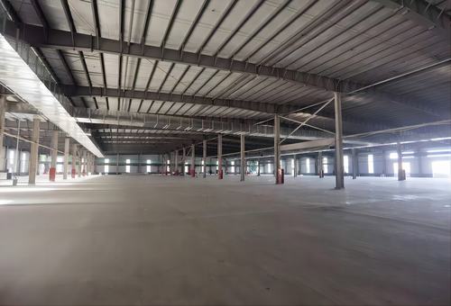 陜煤建設(shè)內(nèi)蒙古分公司承建的新能源高端智能制造項(xiàng)目新建工業(yè)廠房順利通過(guò)主體驗(yàn)收