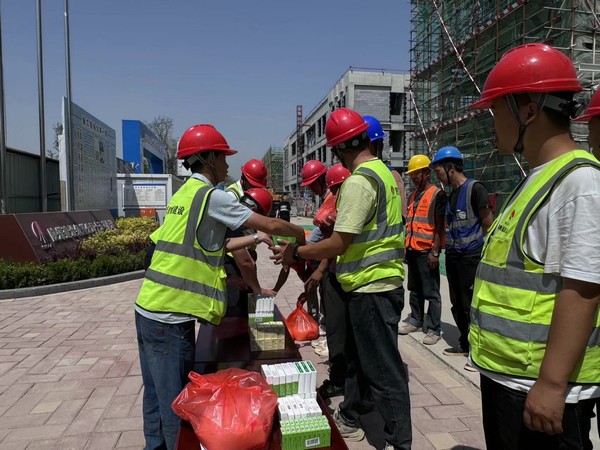 陜煤建設(shè)銅煤公司十五項(xiàng)目部：戰(zhàn)高溫、不服“暑”掀起大干熱潮