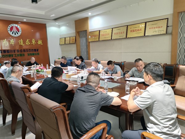 陜煤建設(shè)銅煤公司第三項(xiàng)目部承建的王石凹煤礦工業(yè)遺址公園煤炭科技博物館項(xiàng)目順利通過(guò)竣工驗(yàn)收