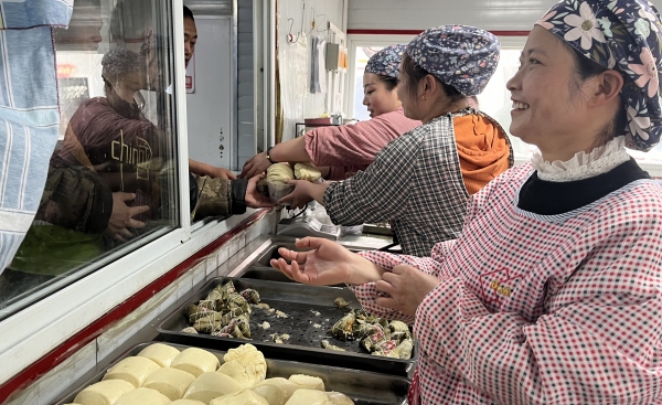 陜煤礦建三公司天山（二號井）項目部：“端午節(jié)”遇上“安全月”，“粽”享安全