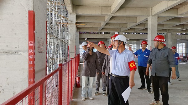 陜煤建設(shè)澄合分公司職工代表安全巡視助力“安全生產(chǎn)月”見(jiàn)實(shí)見(jiàn)效