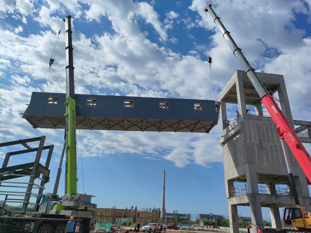 陜煤建設(shè)天工公司新疆第一項(xiàng)目部：兩“橋”空中架  “長(zhǎng)廊”變通途