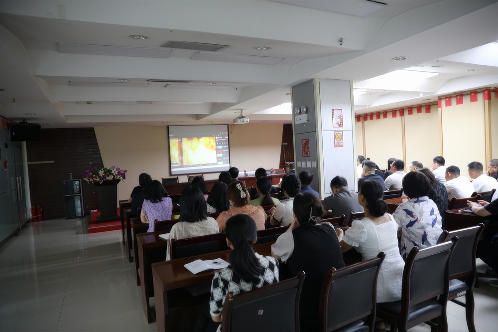 陜煤建設路橋分公司：把“黨建紅”融入“安全藍”，引領融合賦能高質(zhì)量發(fā)展