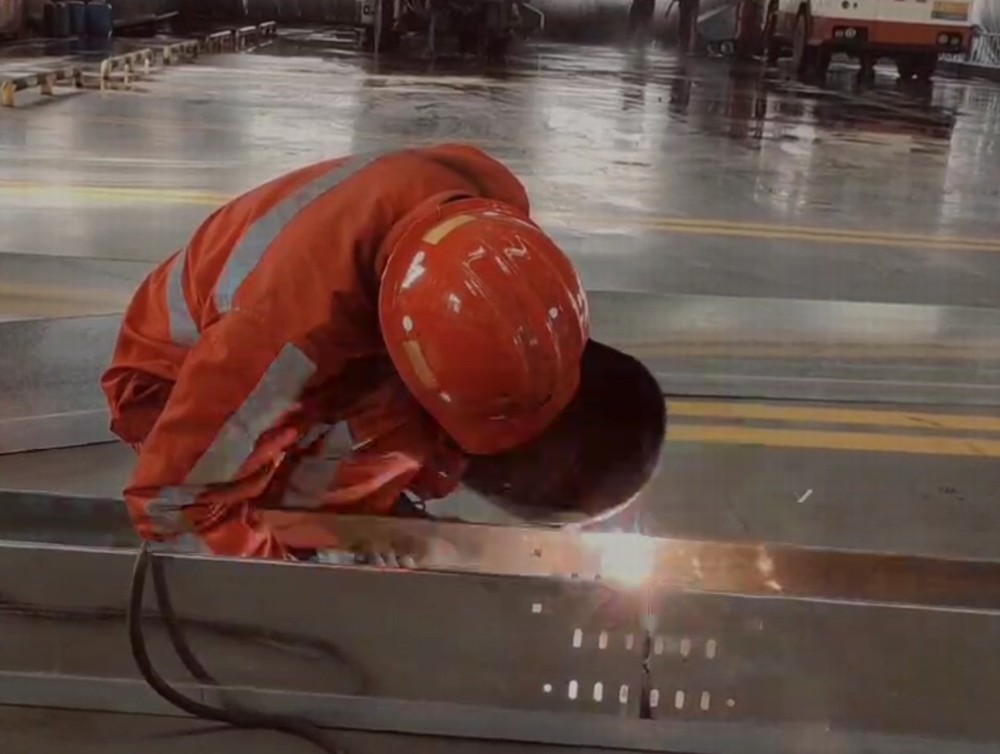 陜煤建設(shè)機(jī)電安裝公司：堅(jiān)守一線我在崗 獻(xiàn)禮國(guó)慶見擔(dān)當(dāng)