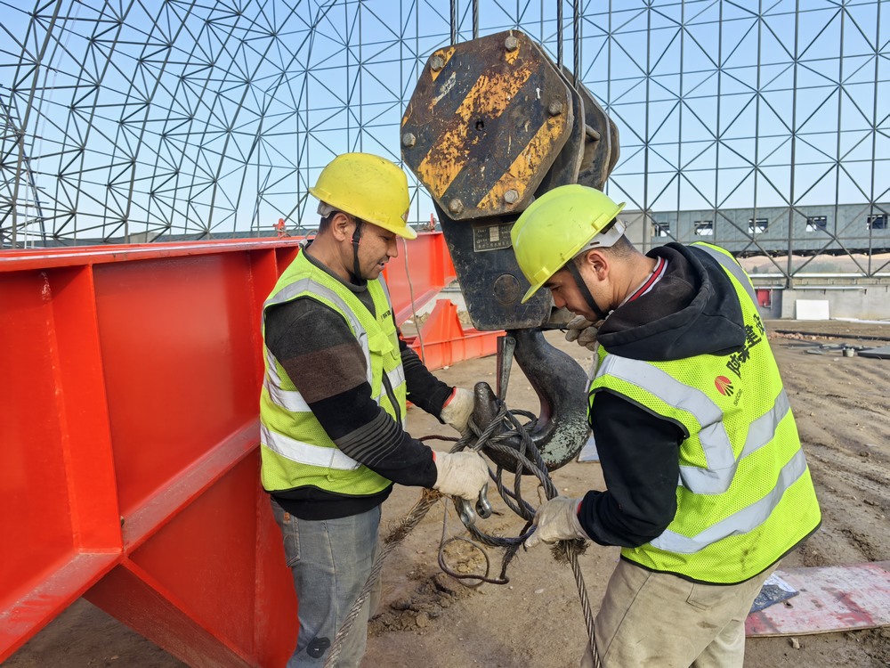 陜煤建設(shè)天工公司新疆第一項(xiàng)目部：酣戰(zhàn)十月黃金期，沖刺節(jié)點(diǎn)保進(jìn)度